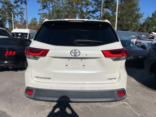 used 2017 Toyota Highlander car, priced at $23,899