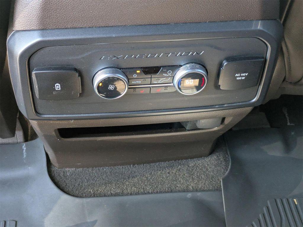 used 2022 Ford Expedition car, priced at $48,237
