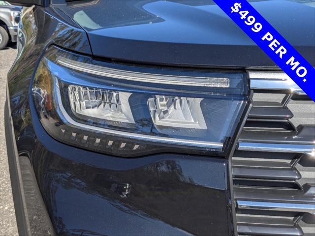new 2025 Ford Explorer car, priced at $41,070
