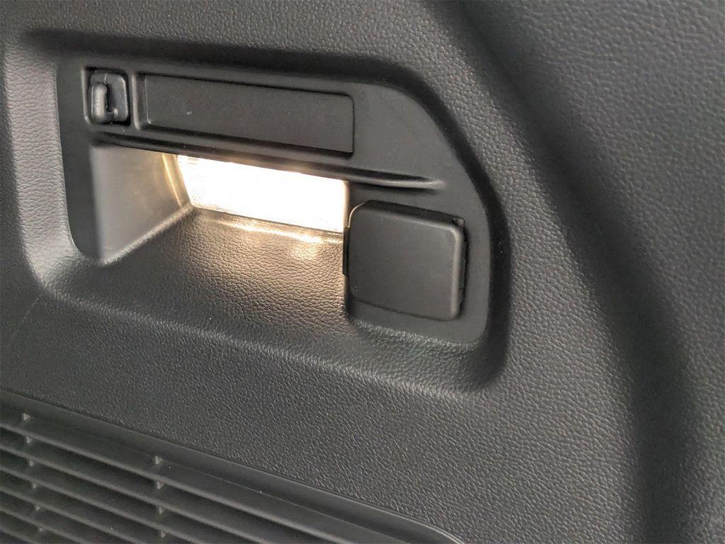 new 2025 Ford Explorer car, priced at $48,475