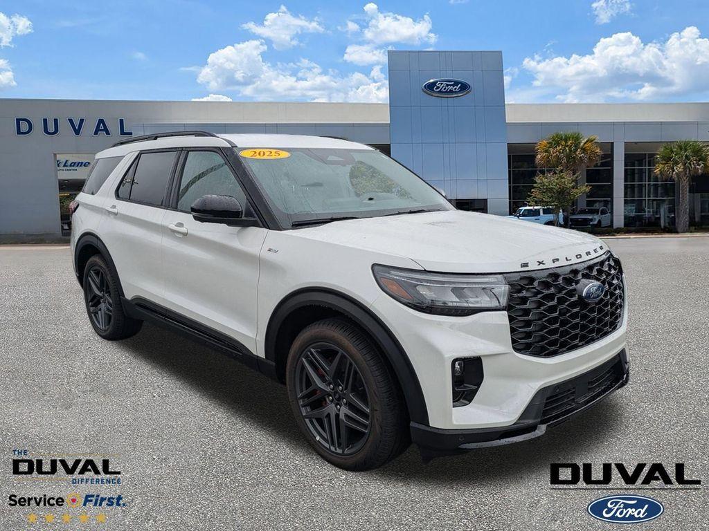 new 2025 Ford Explorer car, priced at $48,475