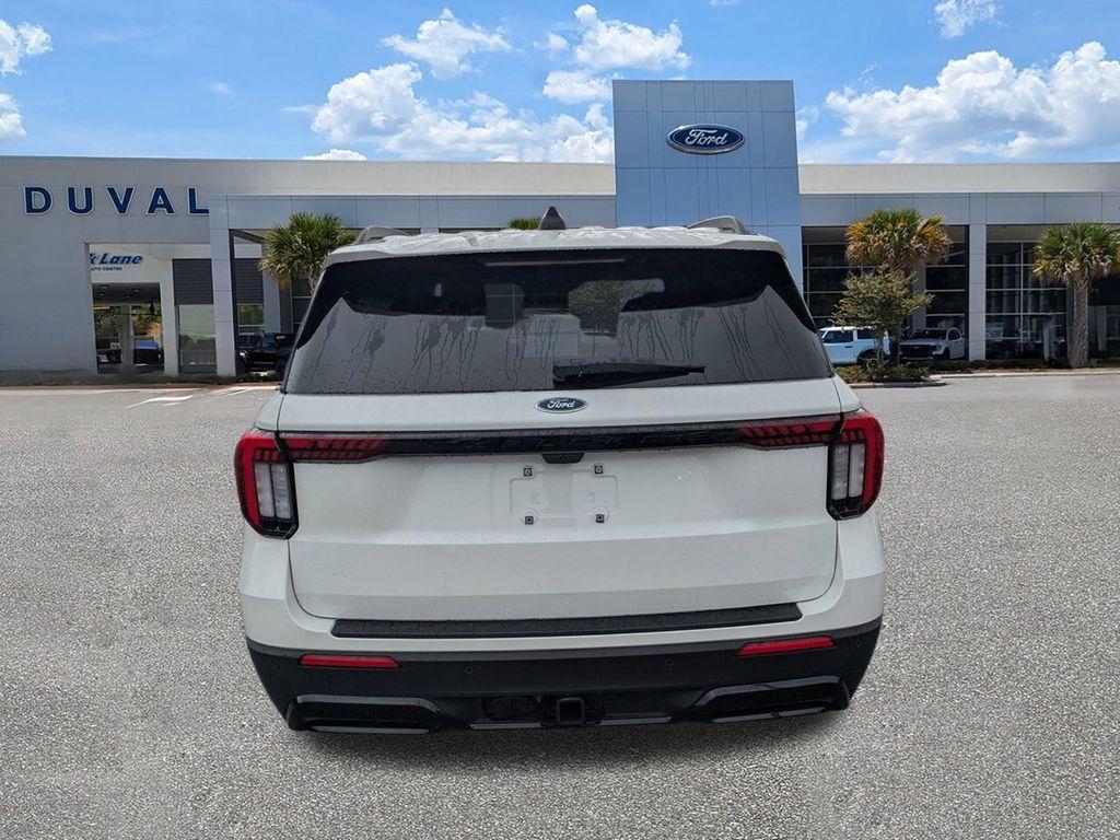 new 2025 Ford Explorer car, priced at $48,475