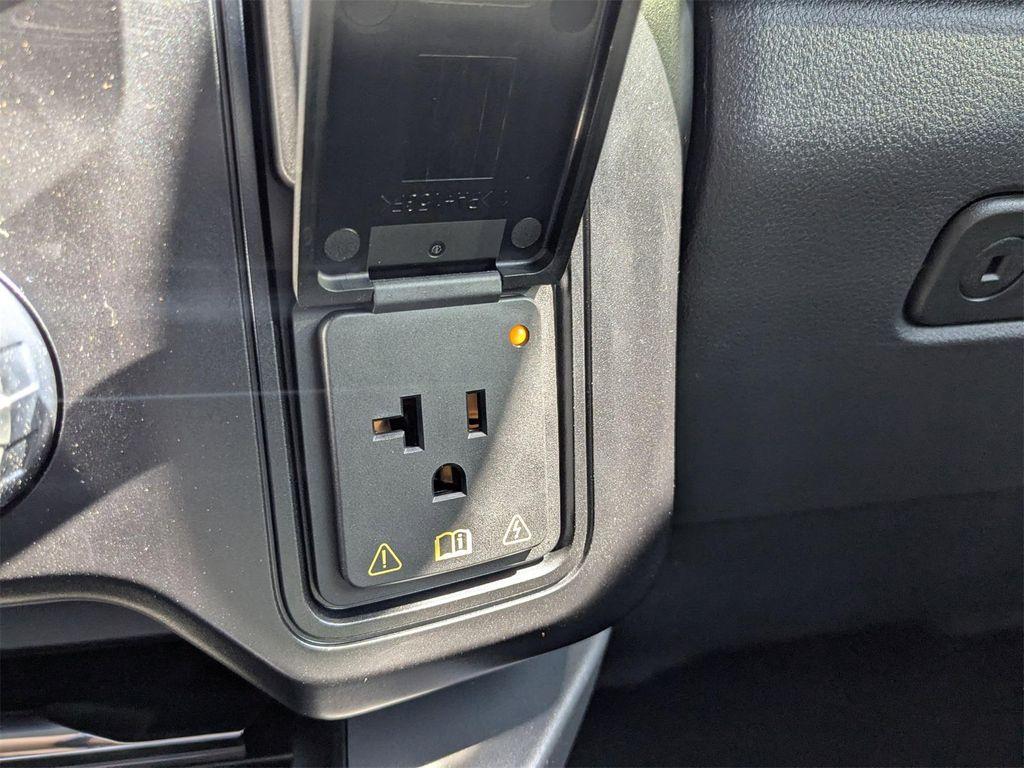 new 2025 Ford F-350 car, priced at $105,839