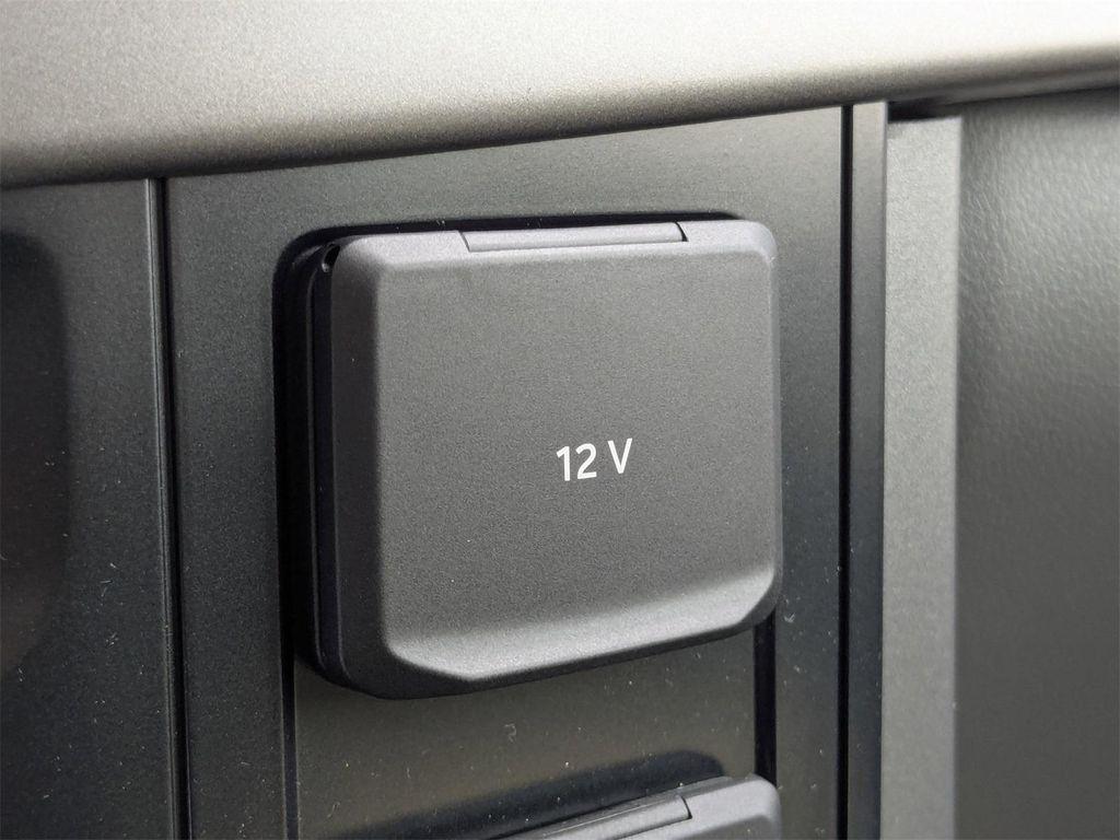new 2025 Ford F-150 car, priced at $52,620