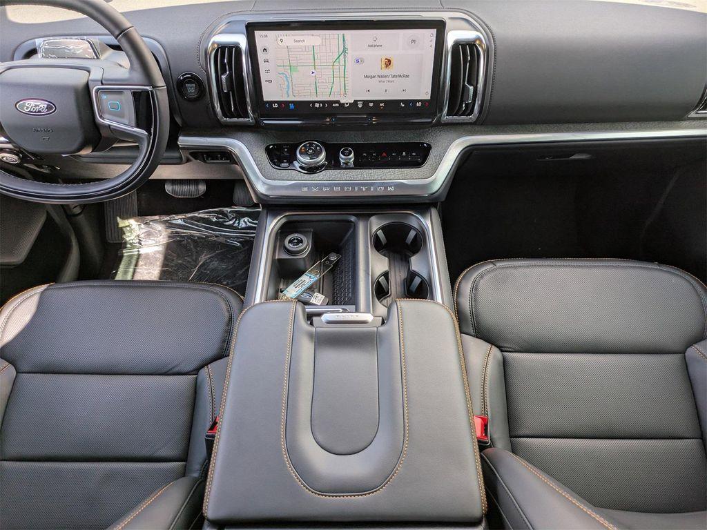 new 2025 Ford Expedition car, priced at $80,775