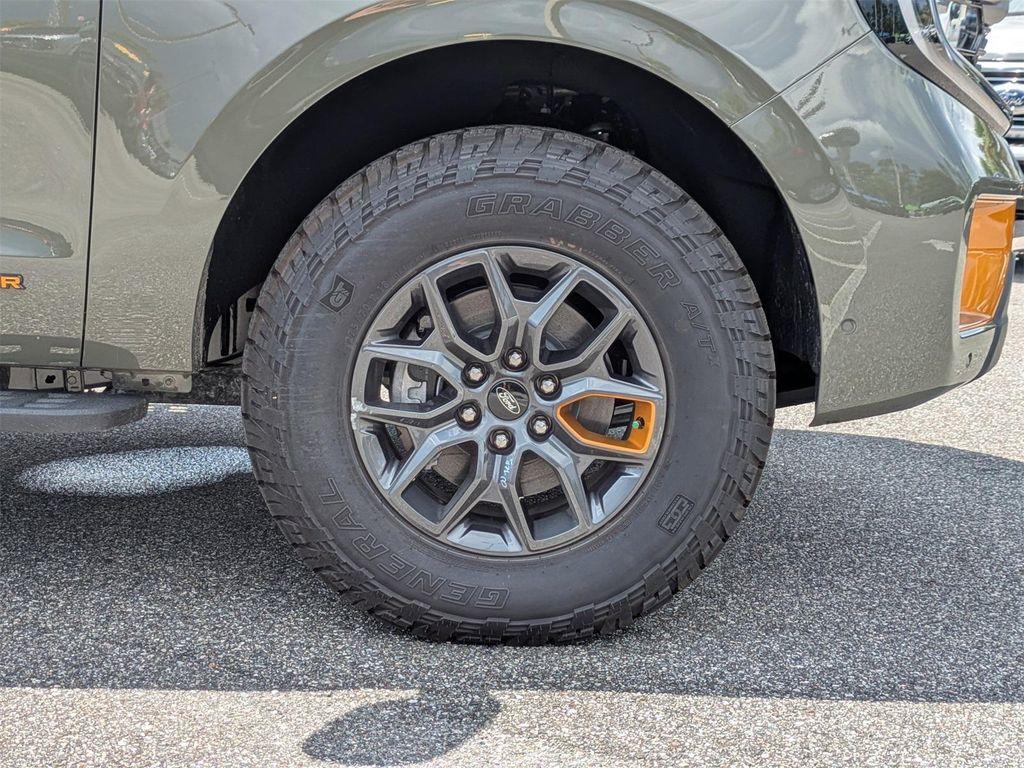 new 2025 Ford Expedition car, priced at $80,775