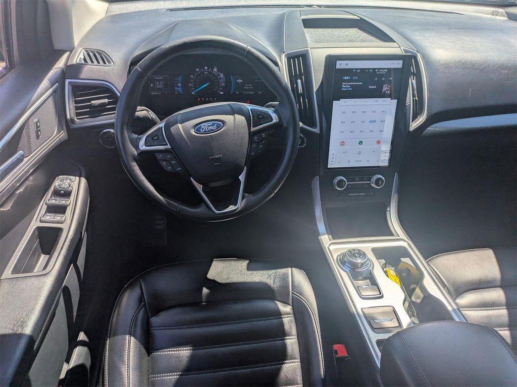 used 2023 Ford Edge car, priced at $20,000