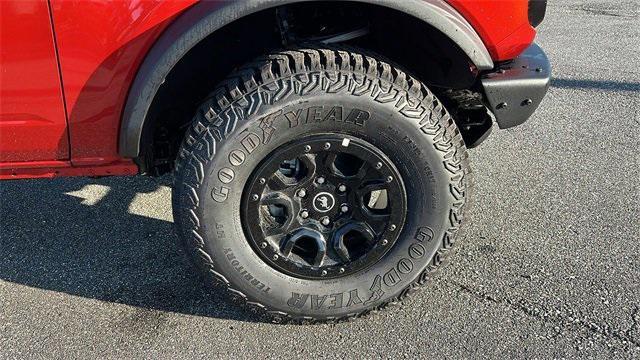 new 2024 Ford Bronco car, priced at $61,261