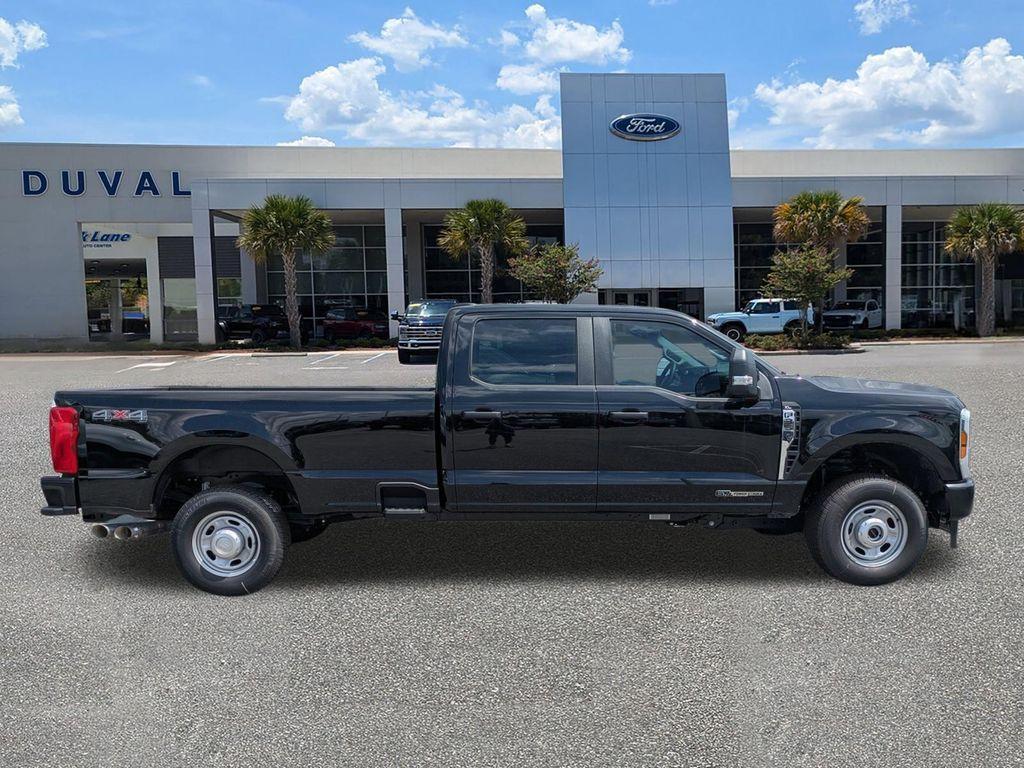 new 2025 Ford F-350 car, priced at $64,210
