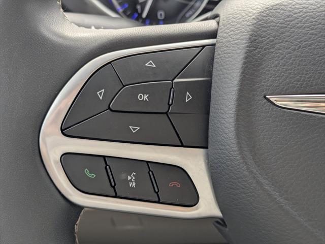 used 2023 Chrysler Pacifica car, priced at $22,000