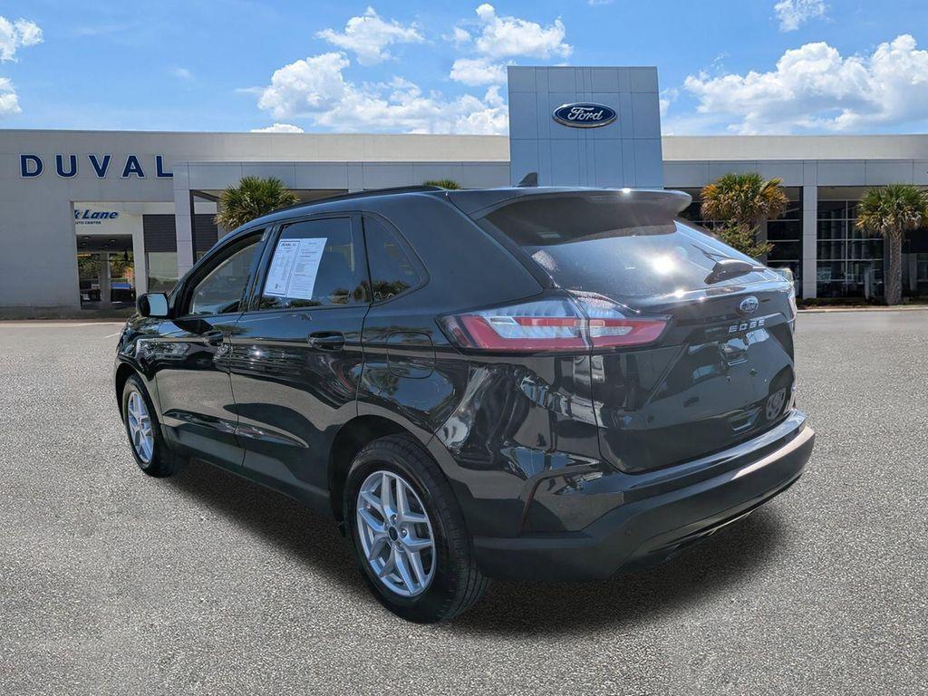 used 2022 Ford Edge car, priced at $22,000