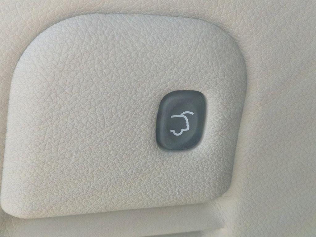 used 2018 Jeep Grand Cherokee car, priced at $18,715