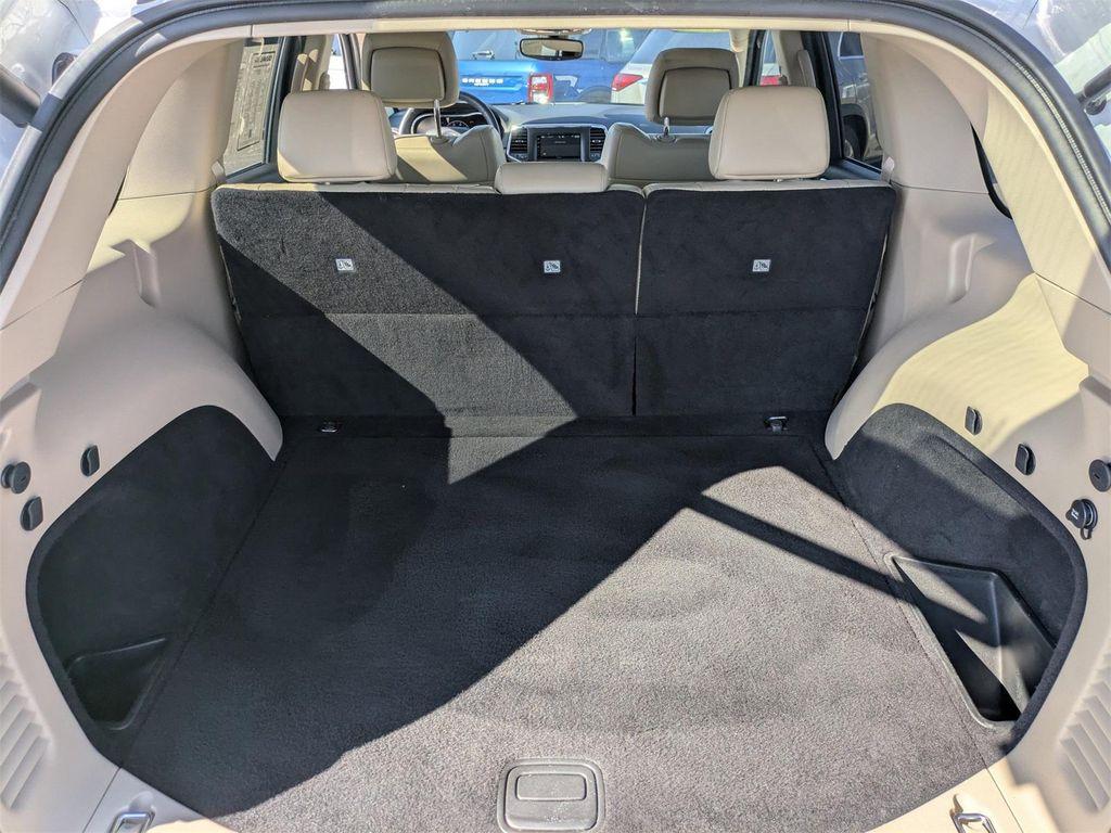 used 2018 Jeep Grand Cherokee car, priced at $18,715