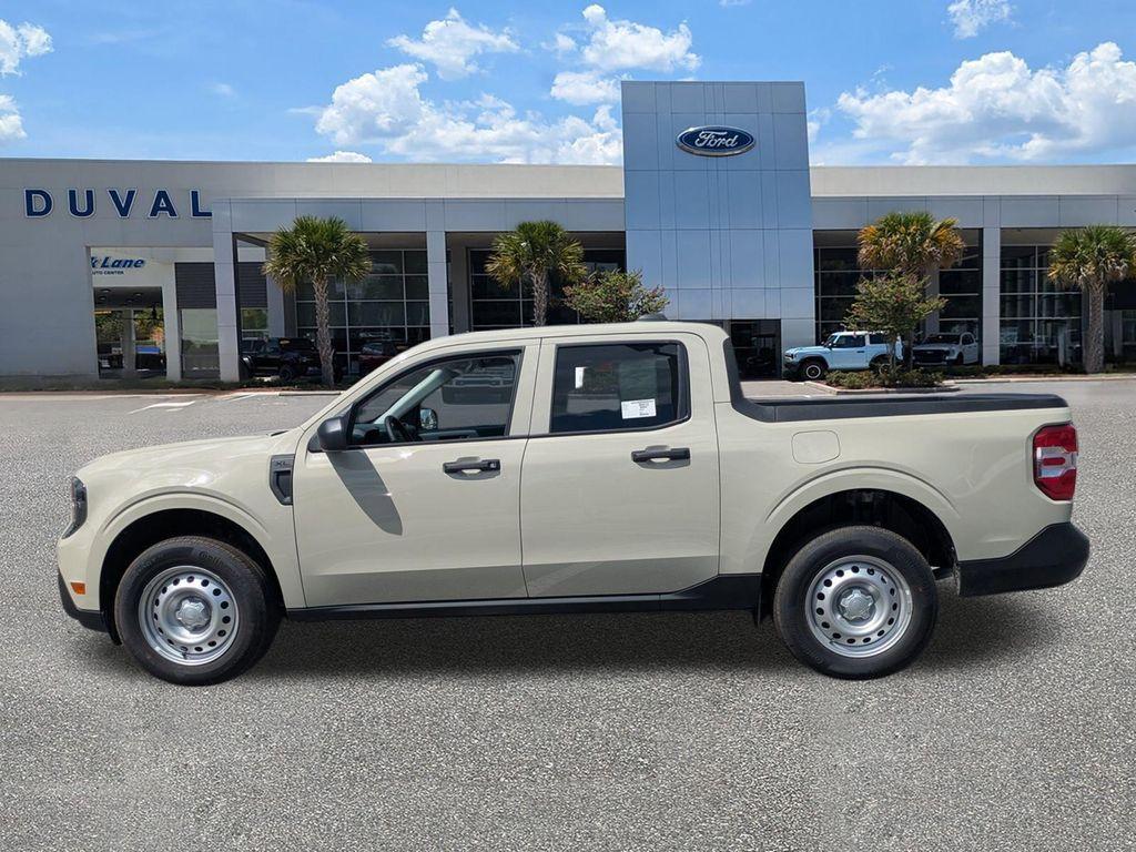 new 2025 Ford Maverick car, priced at $32,005