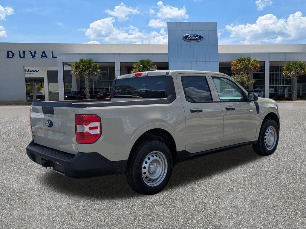 new 2025 Ford Maverick car, priced at $32,005