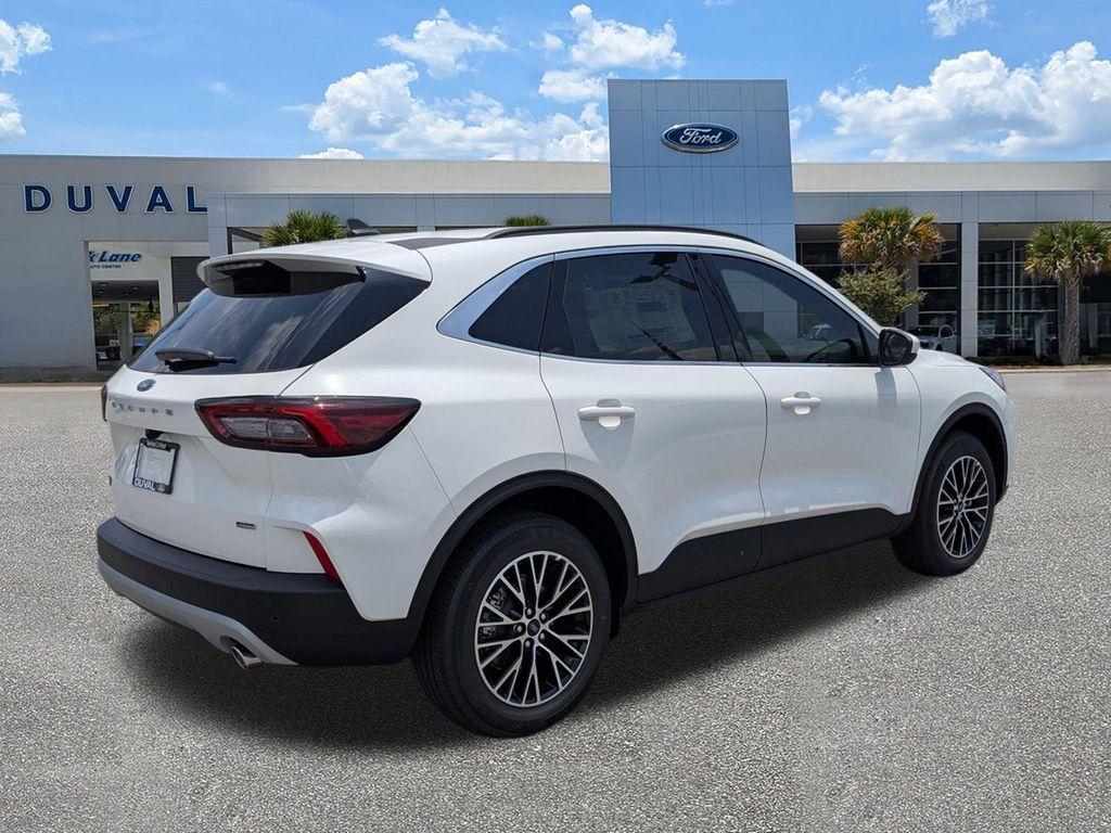 new 2025 Ford Escape PHEV car, priced at $33,890