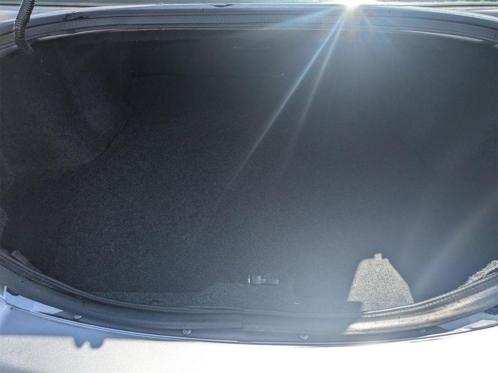 used 2013 Dodge Avenger car, priced at $3,900
