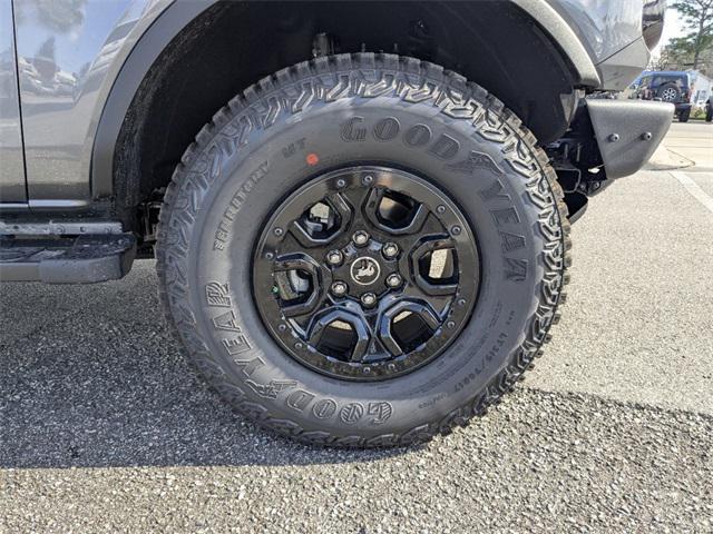 new 2024 Ford Bronco car, priced at $61,267