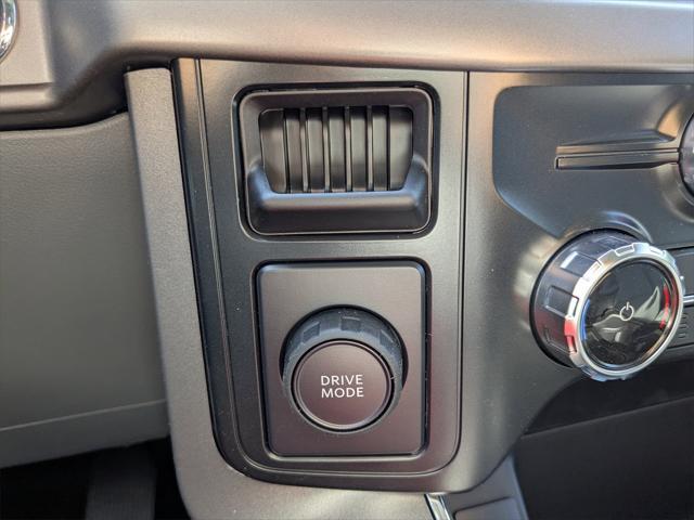 new 2025 Ford F-150 car, priced at $48,552