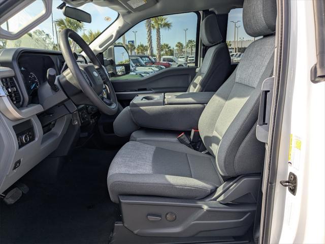 new 2025 Ford F-350 car, priced at $60,420