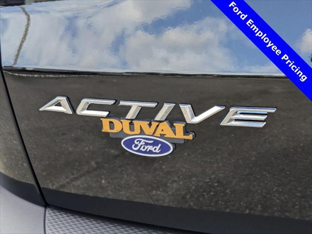 new 2025 Ford Escape car, priced at $31,404