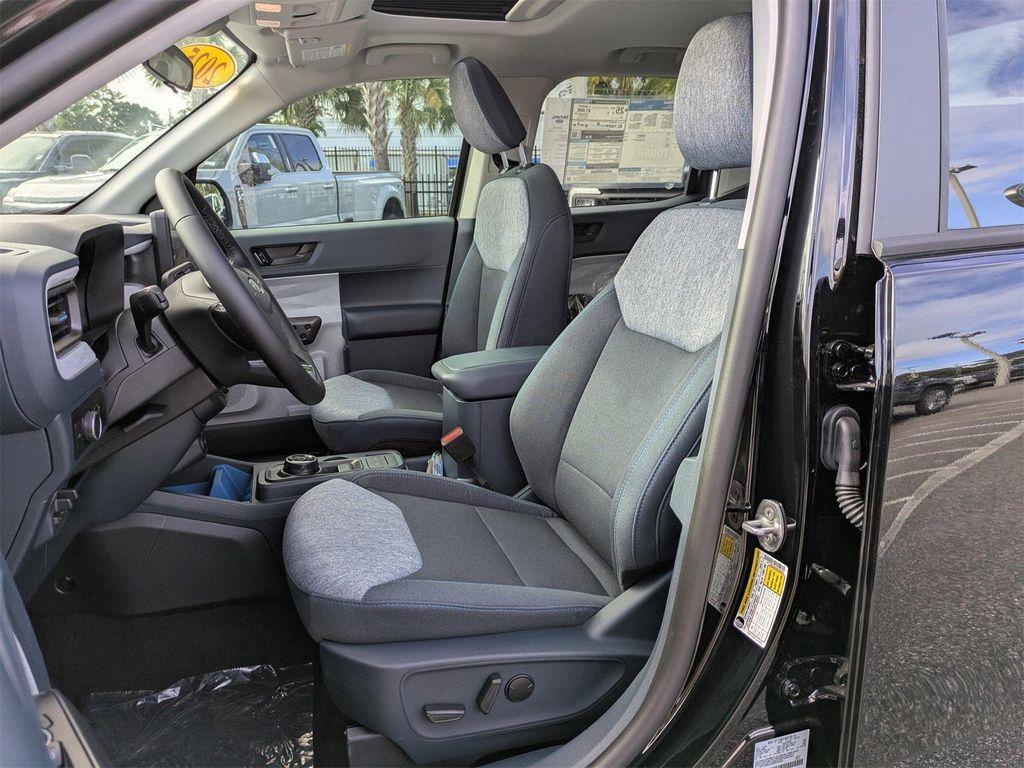 new 2025 Ford Maverick car, priced at $34,138