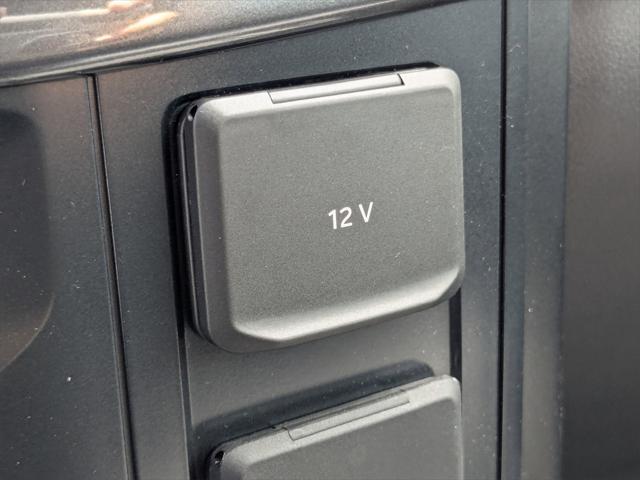 new 2025 Ford F-150 car, priced at $43,740