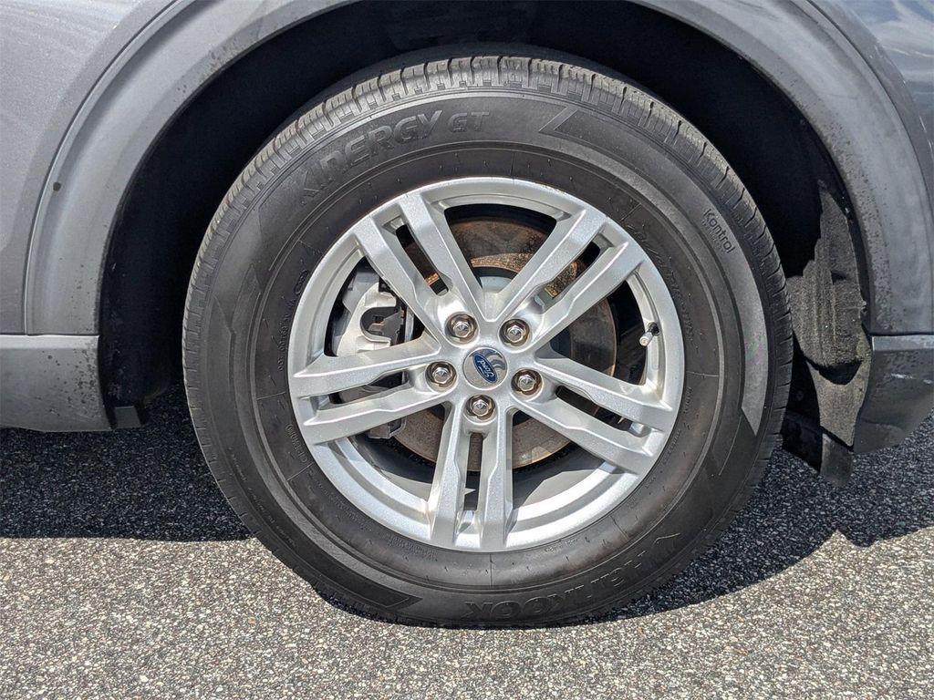 used 2021 Ford Explorer car, priced at $18,000