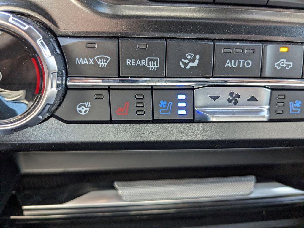 new 2025 Ford F-250 car, priced at $89,085