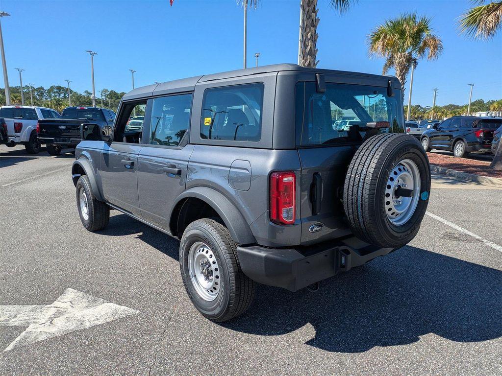 new 2025 Ford Bronco car, priced at $43,575