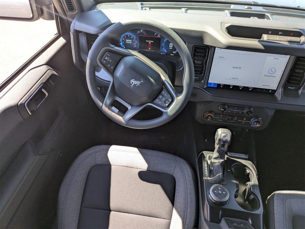 new 2025 Ford Bronco car, priced at $43,575