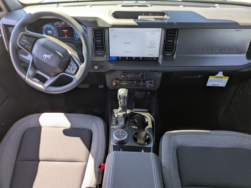 new 2025 Ford Bronco car, priced at $43,575