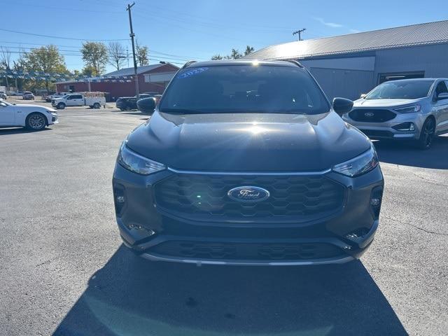 used 2023 Ford Escape car, priced at $25,589