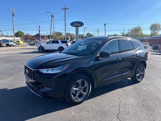 used 2023 Ford Escape car, priced at $25,589