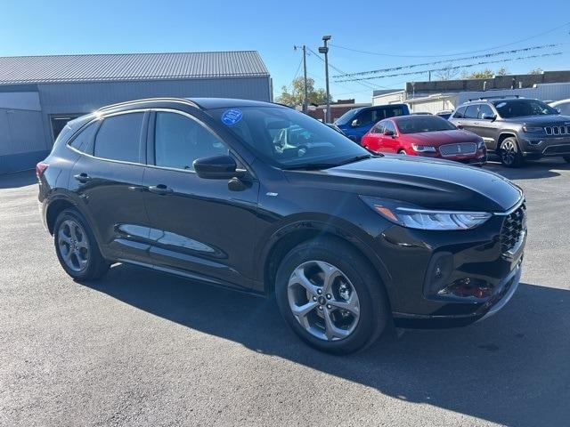 used 2023 Ford Escape car, priced at $25,589