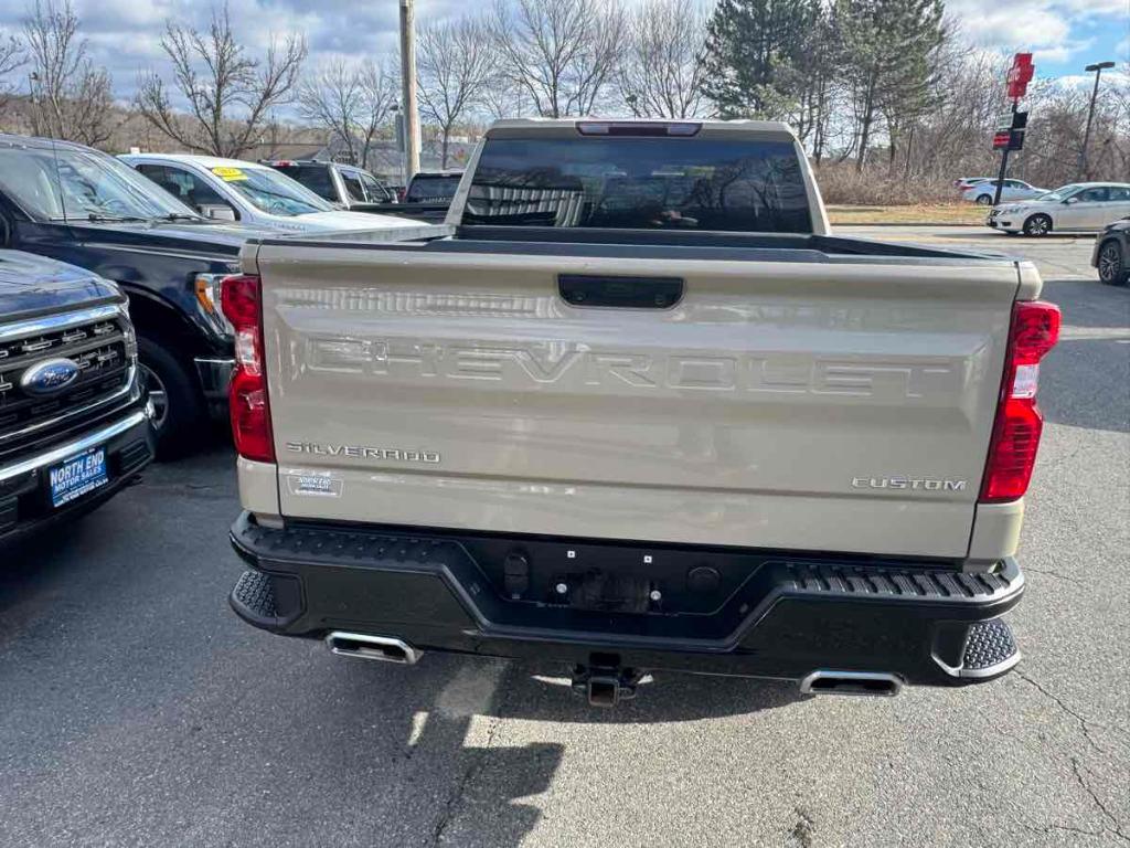 used 2022 Chevrolet Silverado 1500 car, priced at $43,900