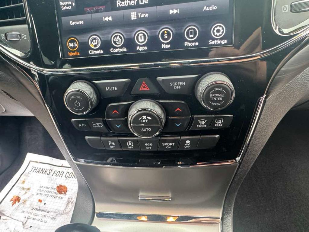 used 2020 Jeep Grand Cherokee car, priced at $27,900