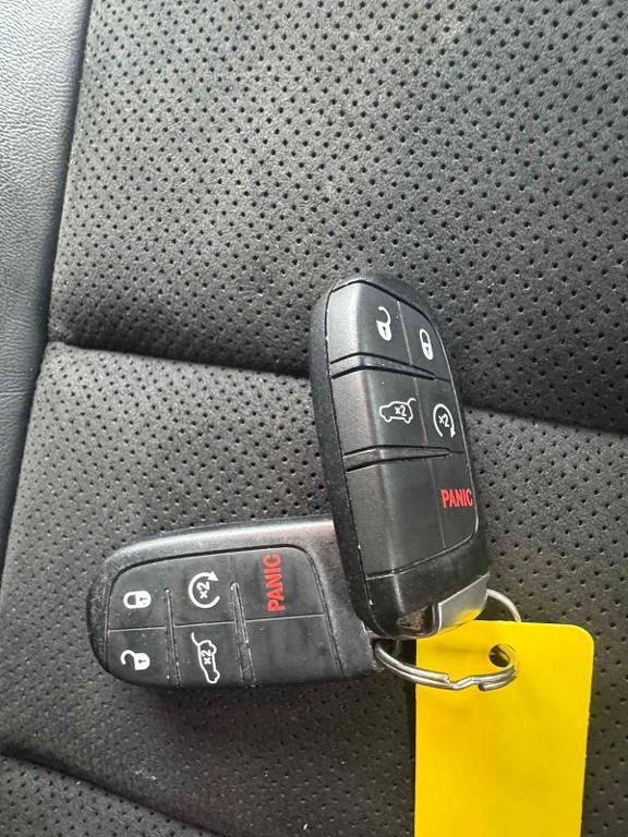 used 2020 Jeep Grand Cherokee car, priced at $27,900