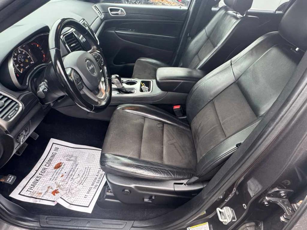 used 2020 Jeep Grand Cherokee car, priced at $27,900