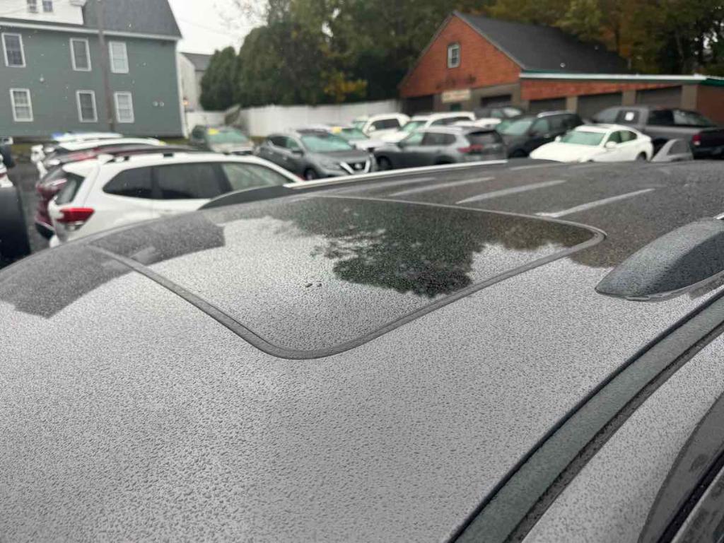 used 2020 Jeep Grand Cherokee car, priced at $27,900