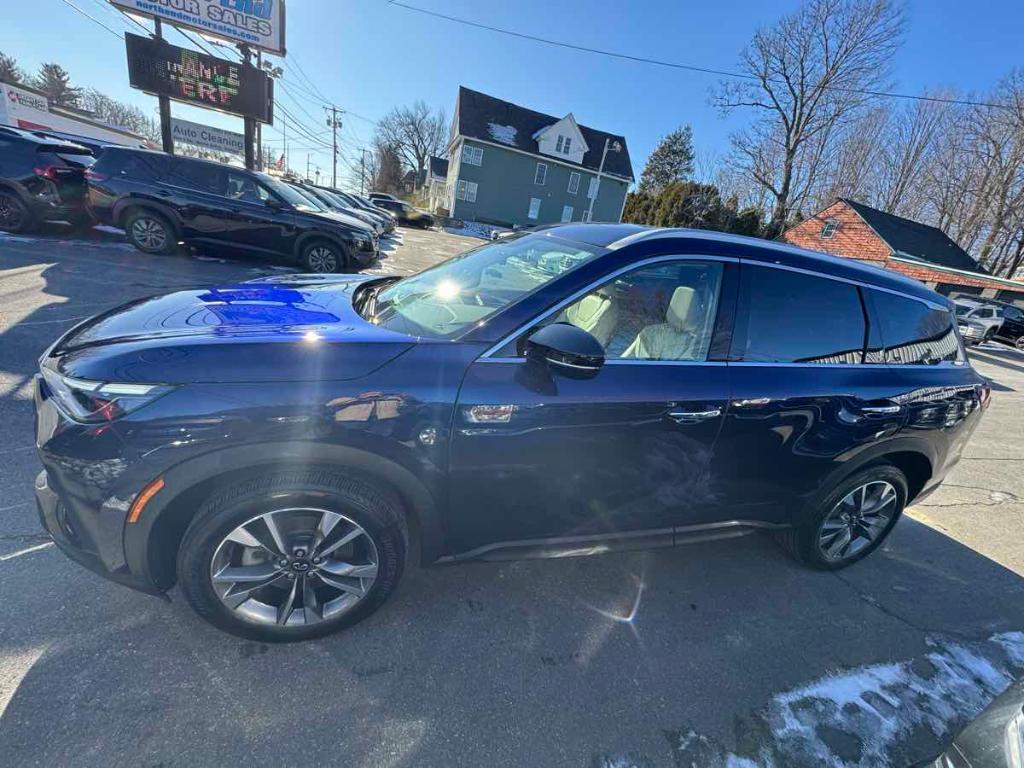 used 2023 INFINITI QX60 car, priced at $39,900