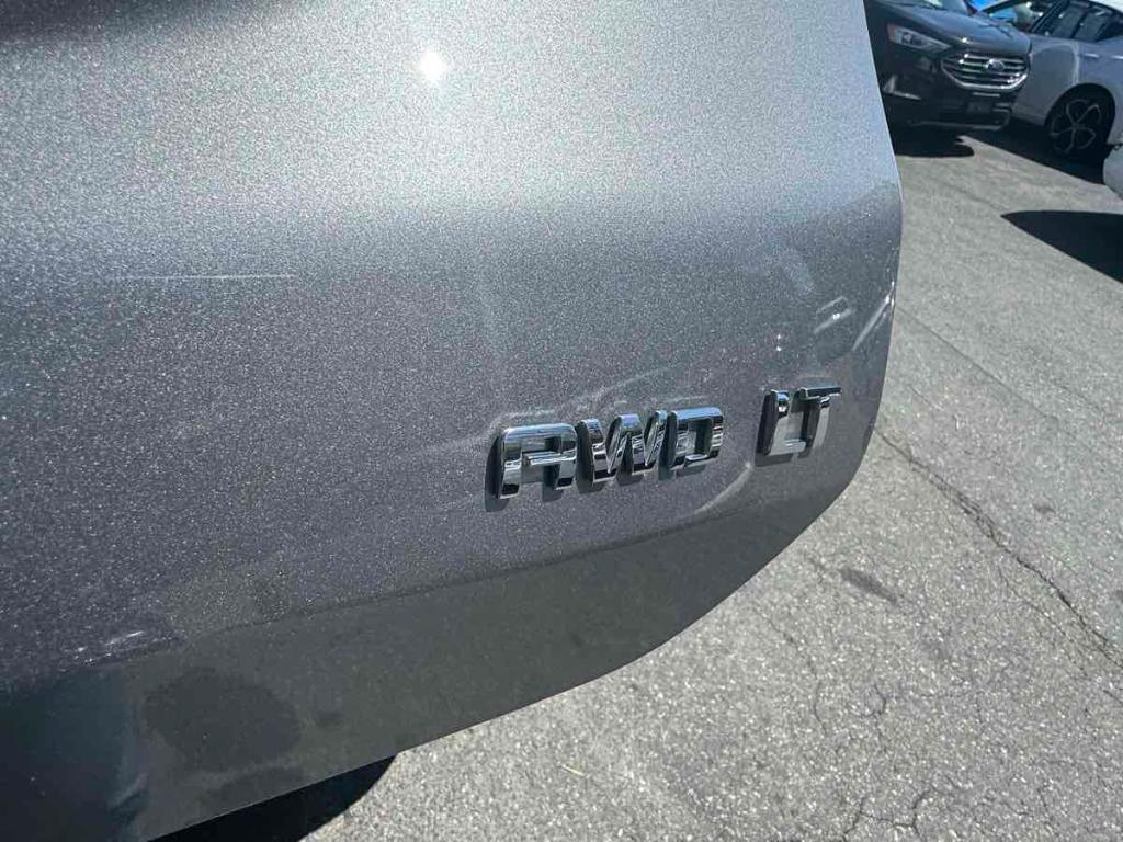 used 2023 Chevrolet Equinox car, priced at $28,900