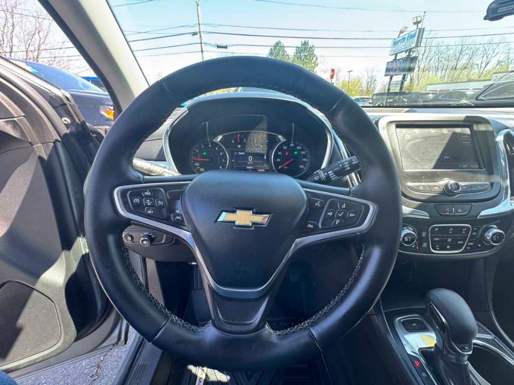 used 2023 Chevrolet Equinox car, priced at $28,900