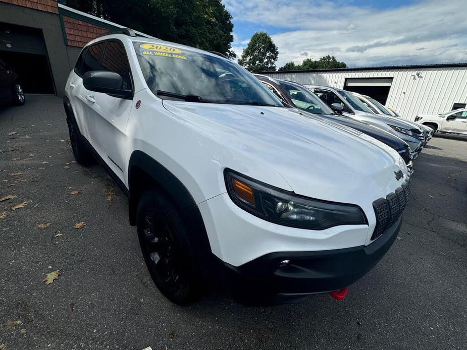 used 2020 Jeep Cherokee car, priced at $23,900