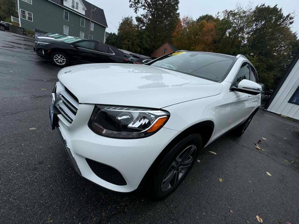 used 2019 Mercedes-Benz GLC 300 car, priced at $21,900