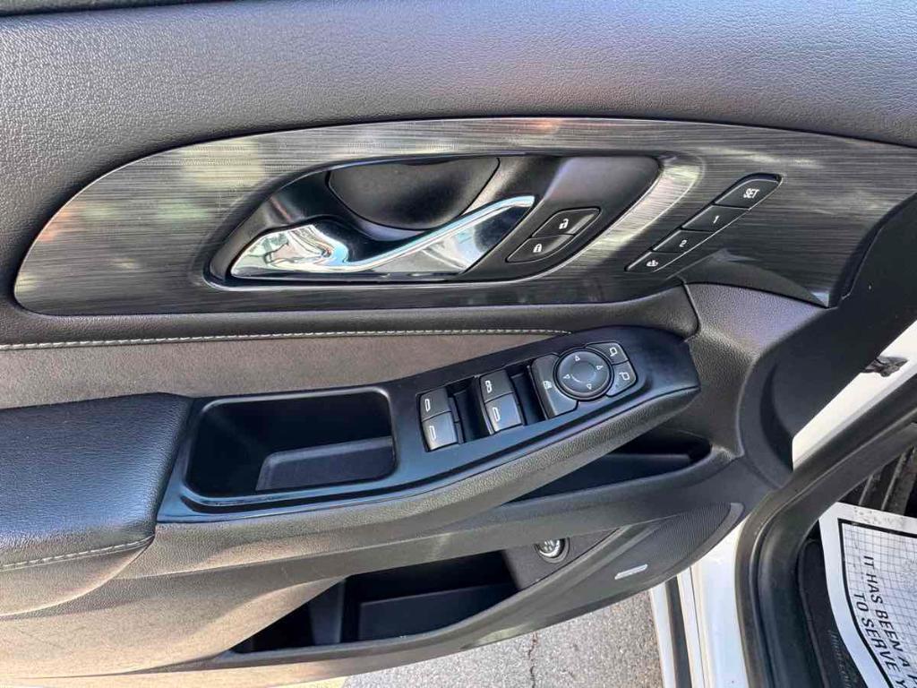 used 2020 Chevrolet Traverse car, priced at $34,900