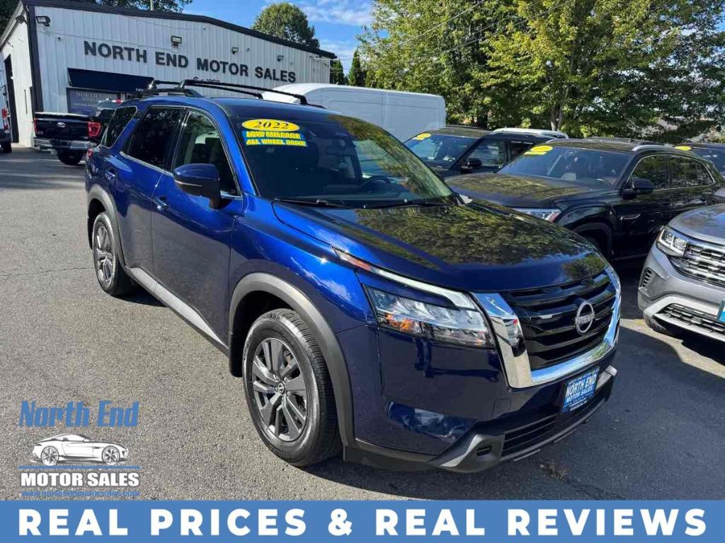 used 2022 Nissan Pathfinder car, priced at $29,900
