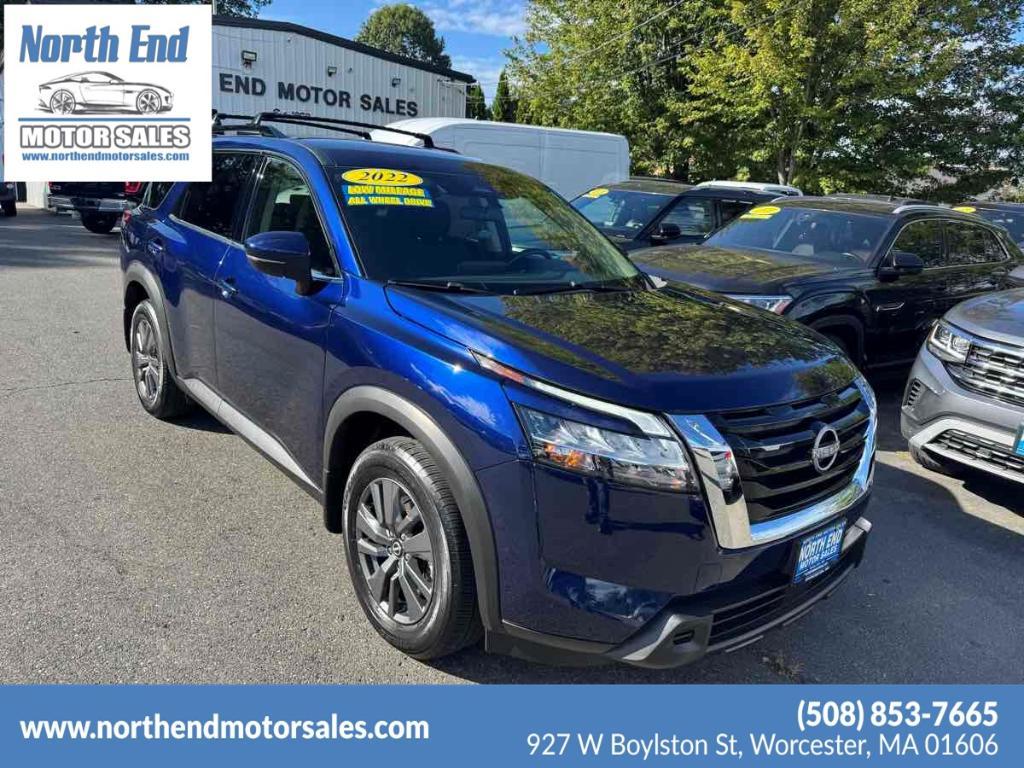 used 2022 Nissan Pathfinder car, priced at $32,900