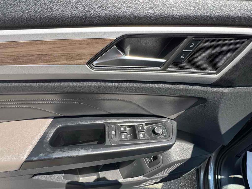 used 2021 Volkswagen Atlas car, priced at $29,900