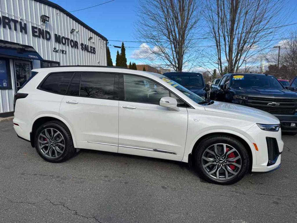 used 2023 Cadillac XT6 car, priced at $45,900